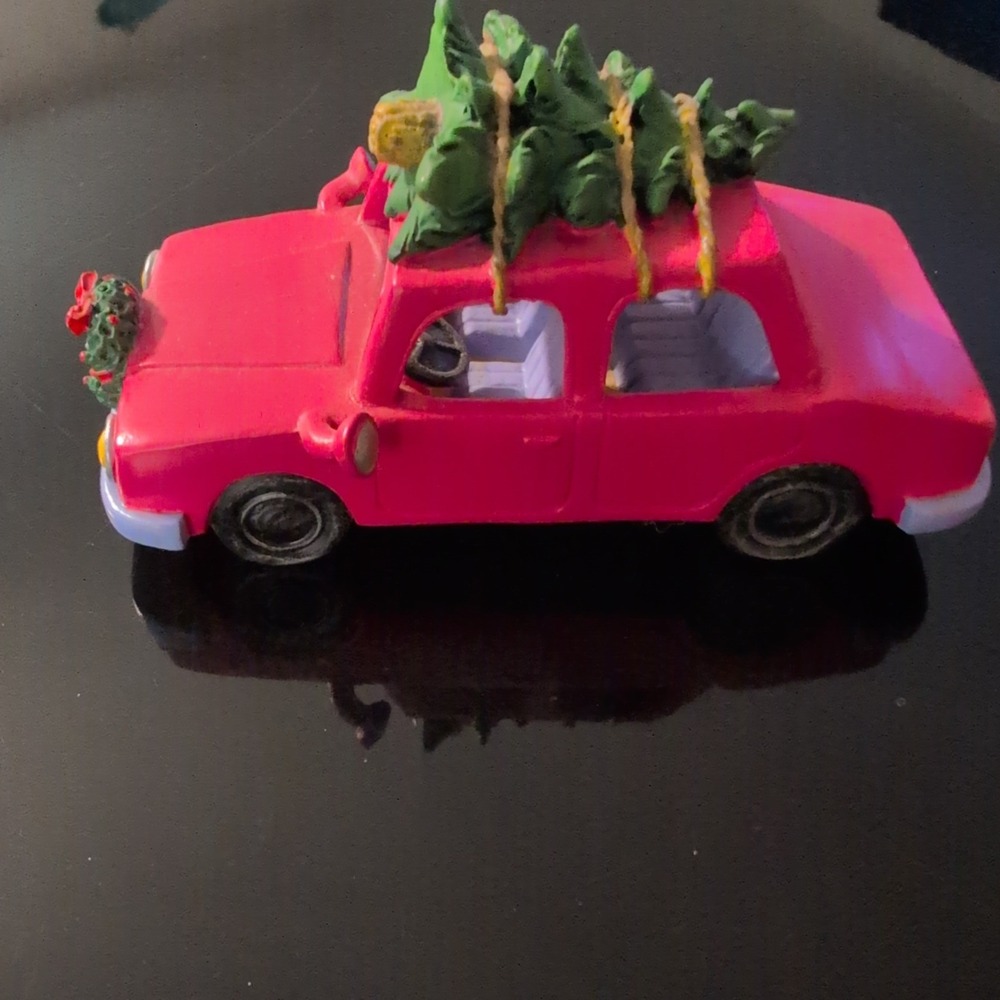 Hawthorne Village Simpsons Bringing Home the Tree Pink Car Figurine 78440 - Picture 1 of 5